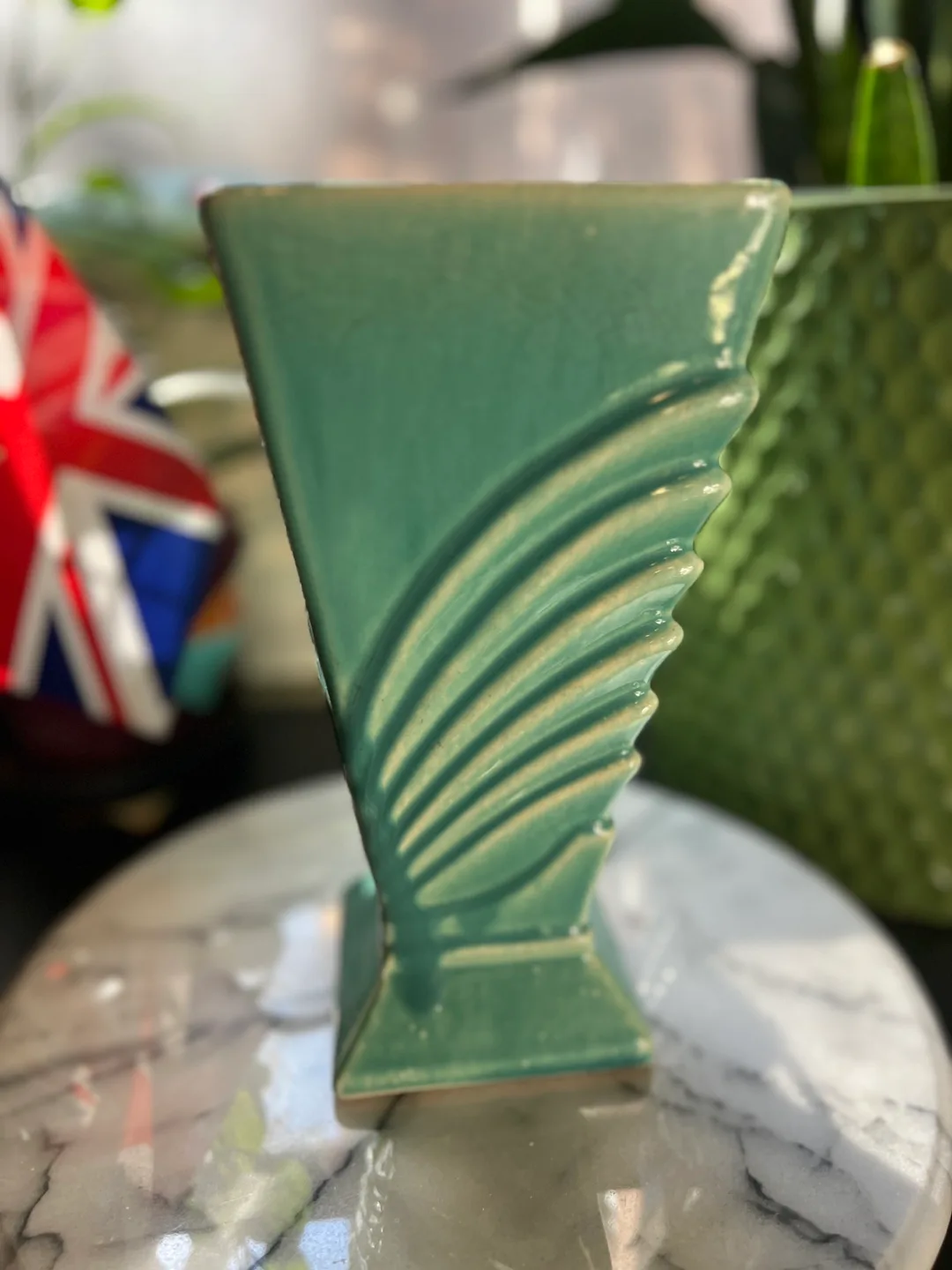 Vintage 1940’s McCoy Pottery Vase image indicator(2)