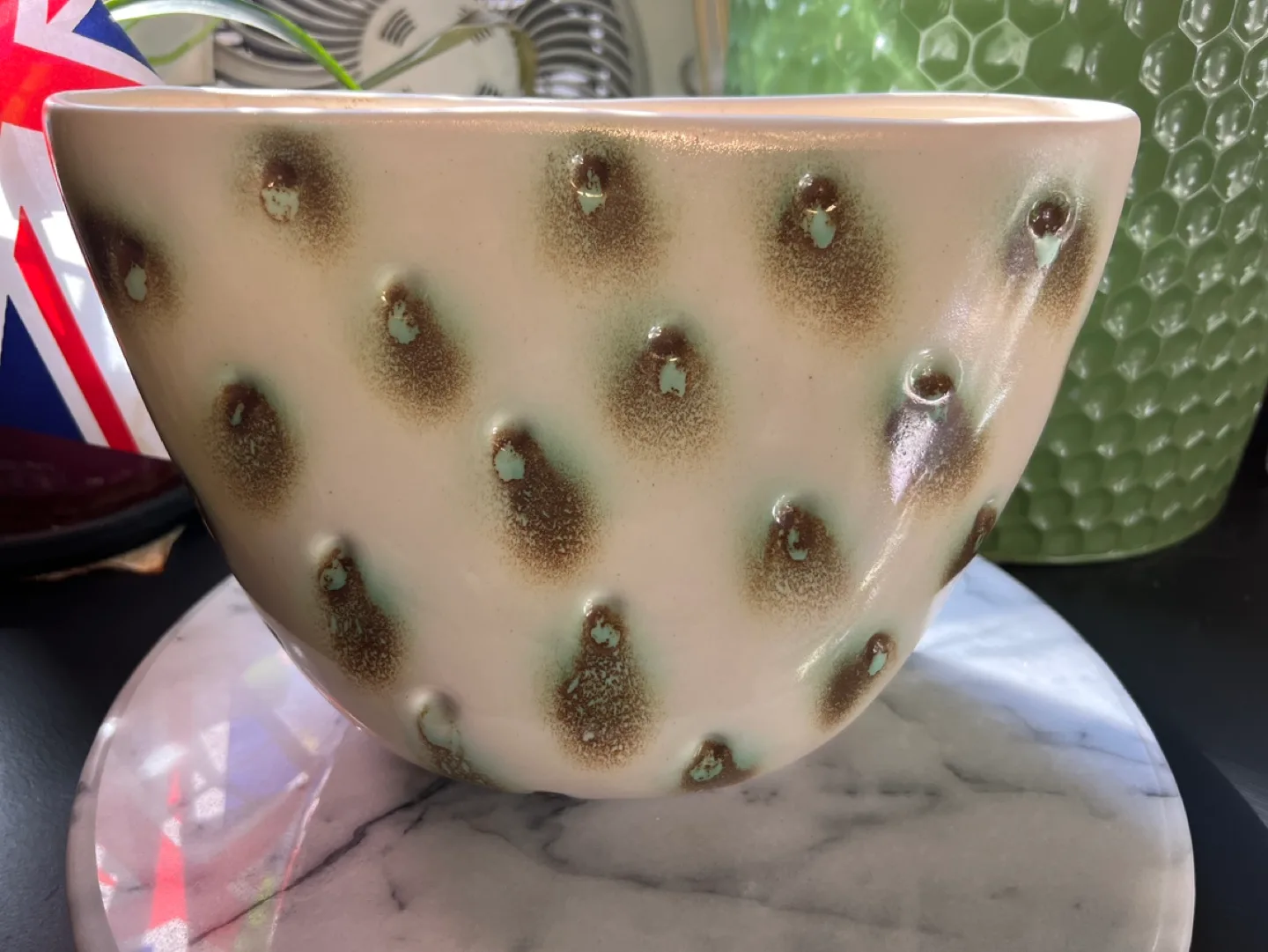 Vintage Mid Century Modern Ceramic Planter image indicator(4)