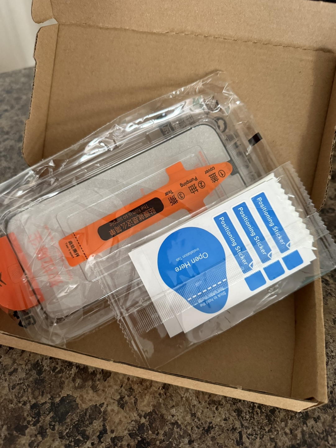 iPhone 12 pro Case & screen protector