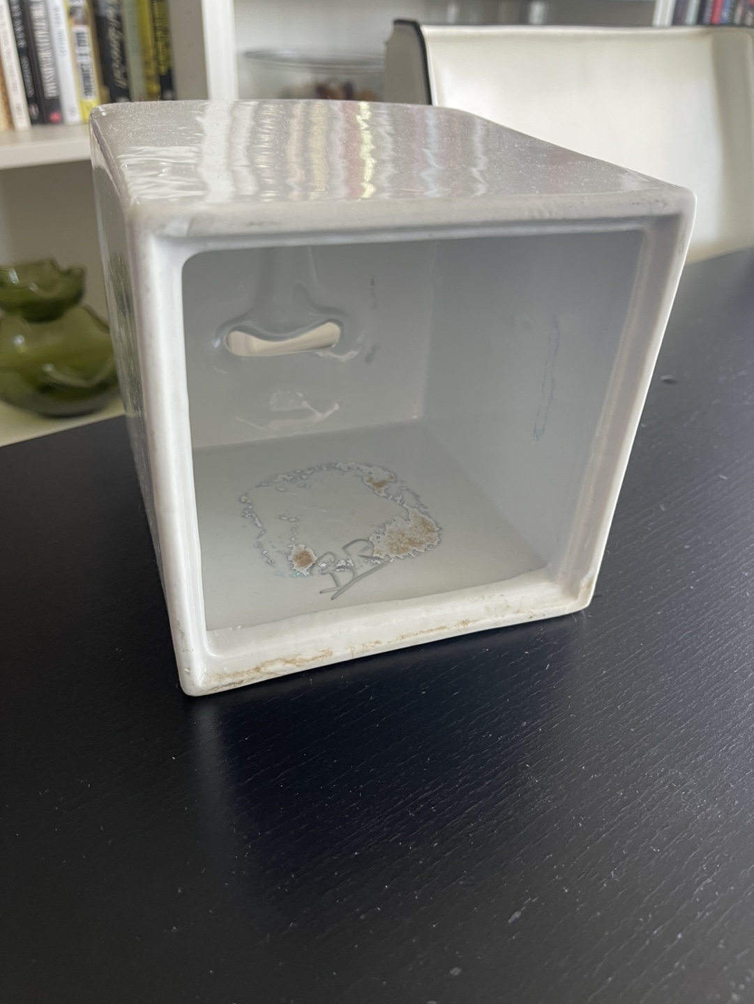Ceramic Face Tissue Box Holder - photo 2