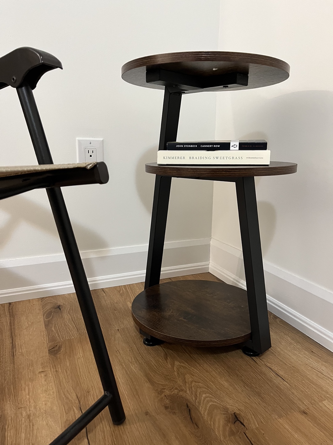 Side Table - photo 3