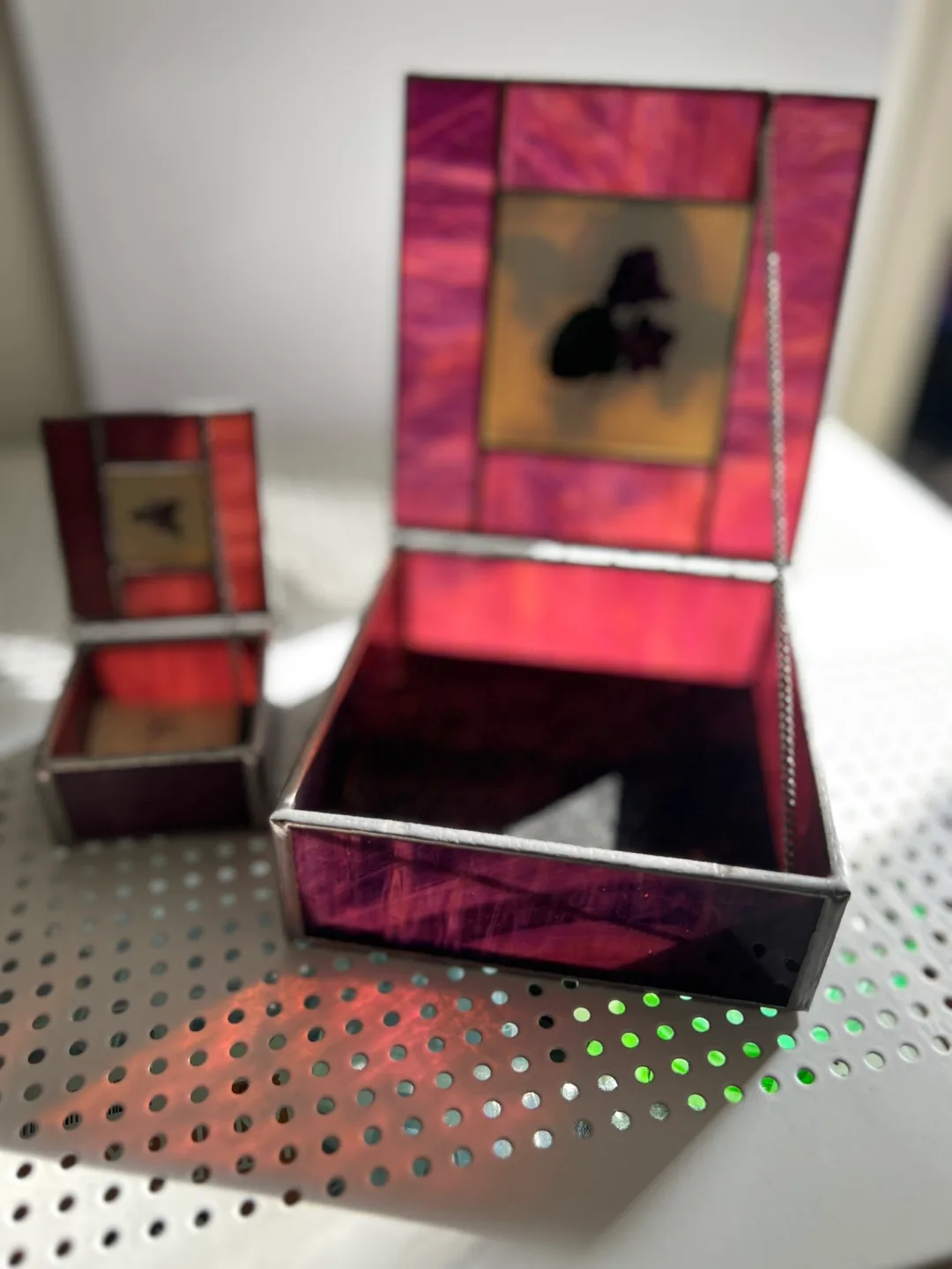 Sullo Glass Stained Glass Boxes image indicator(2)