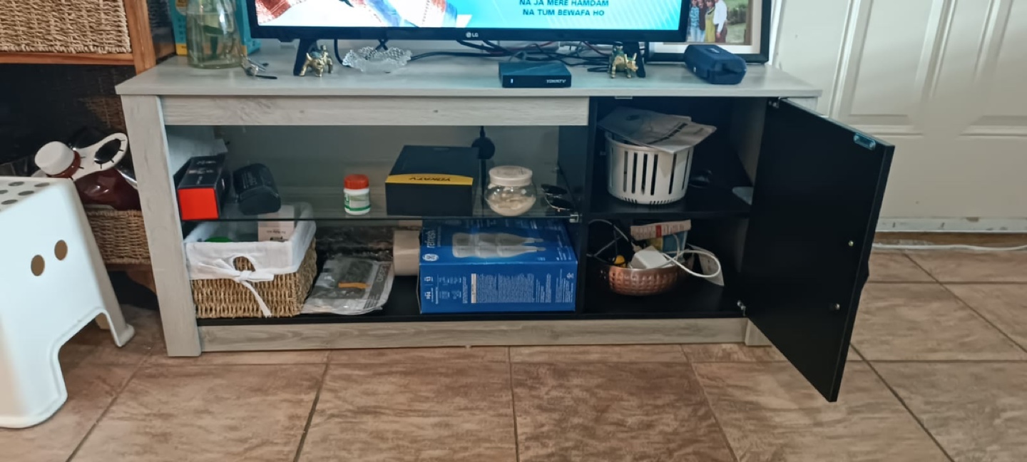 TV Stand / Entertainment Unit - photo 3