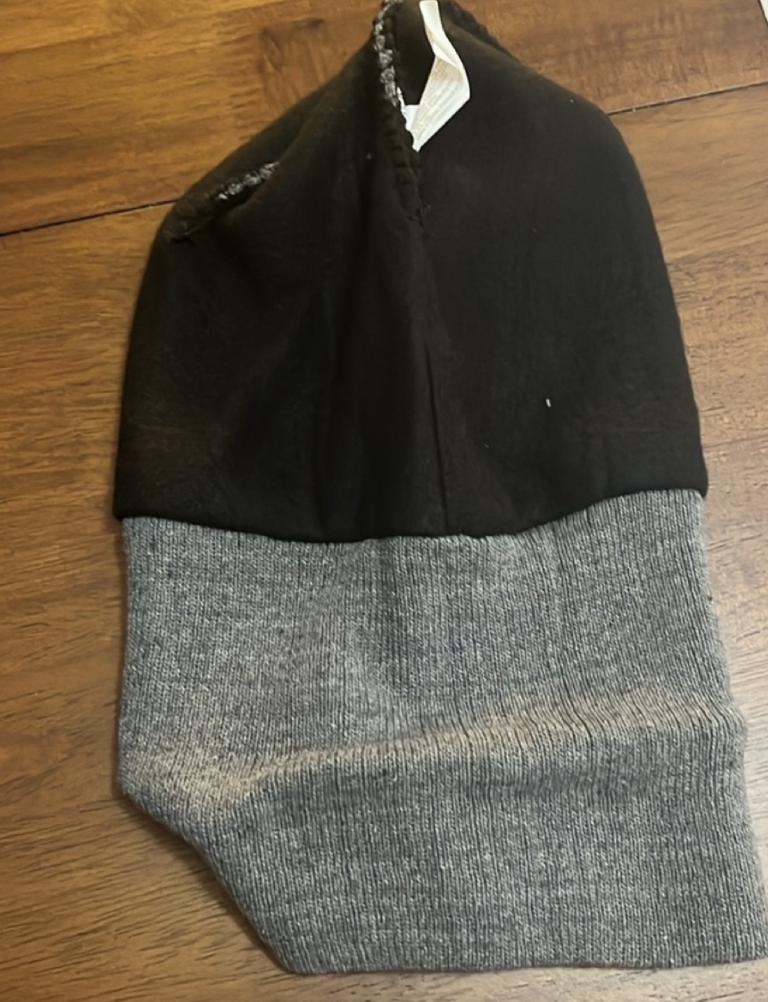 Gray Lined Beanie Hat - photo 5
