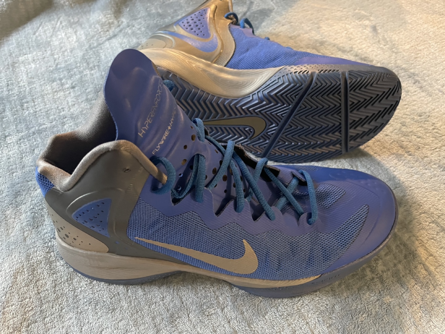 Nike Zoom Hyperenforcer Basketball Shoes