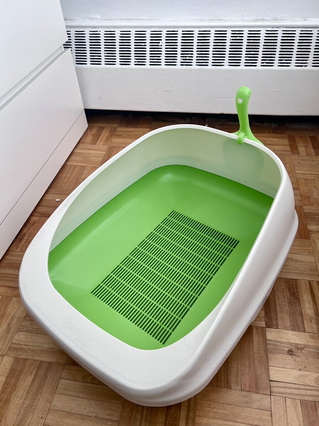 Cat Litter Box with Scoop