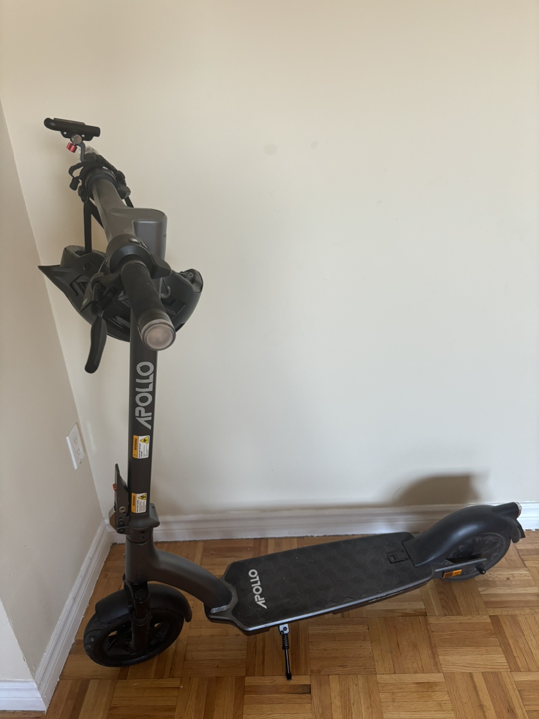 Apollo Electric Scooter