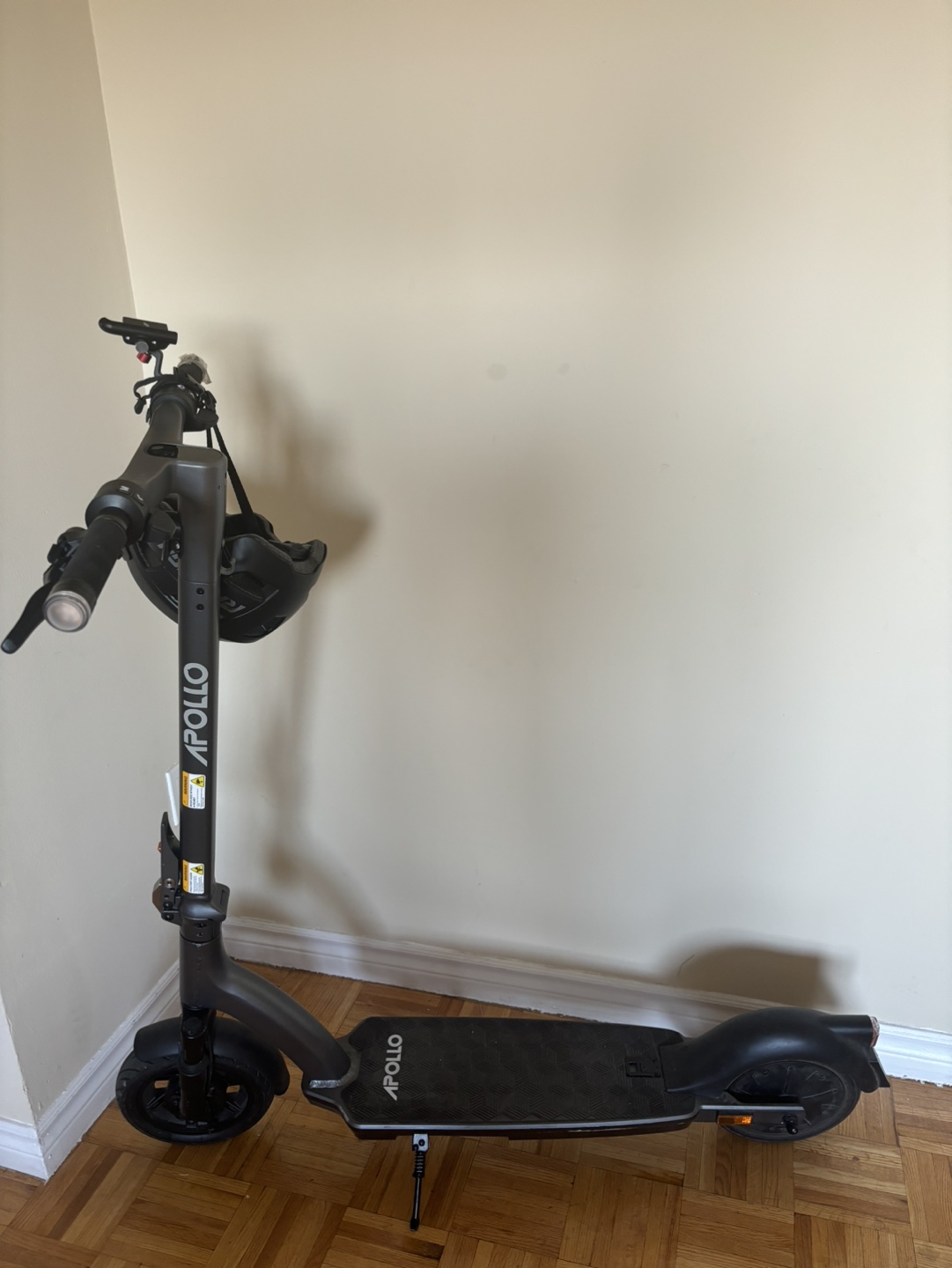 Apollo Electric Scooter - photo 4