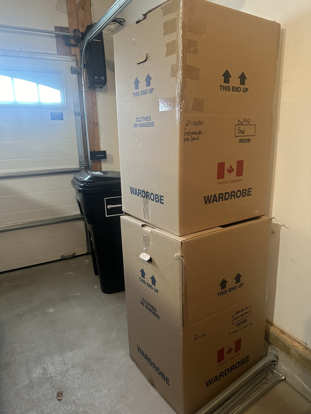 2 wardrobe boxes - photo 2