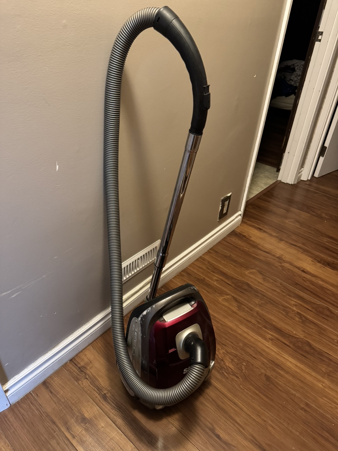 Shark Upright Vacuum - photo 4