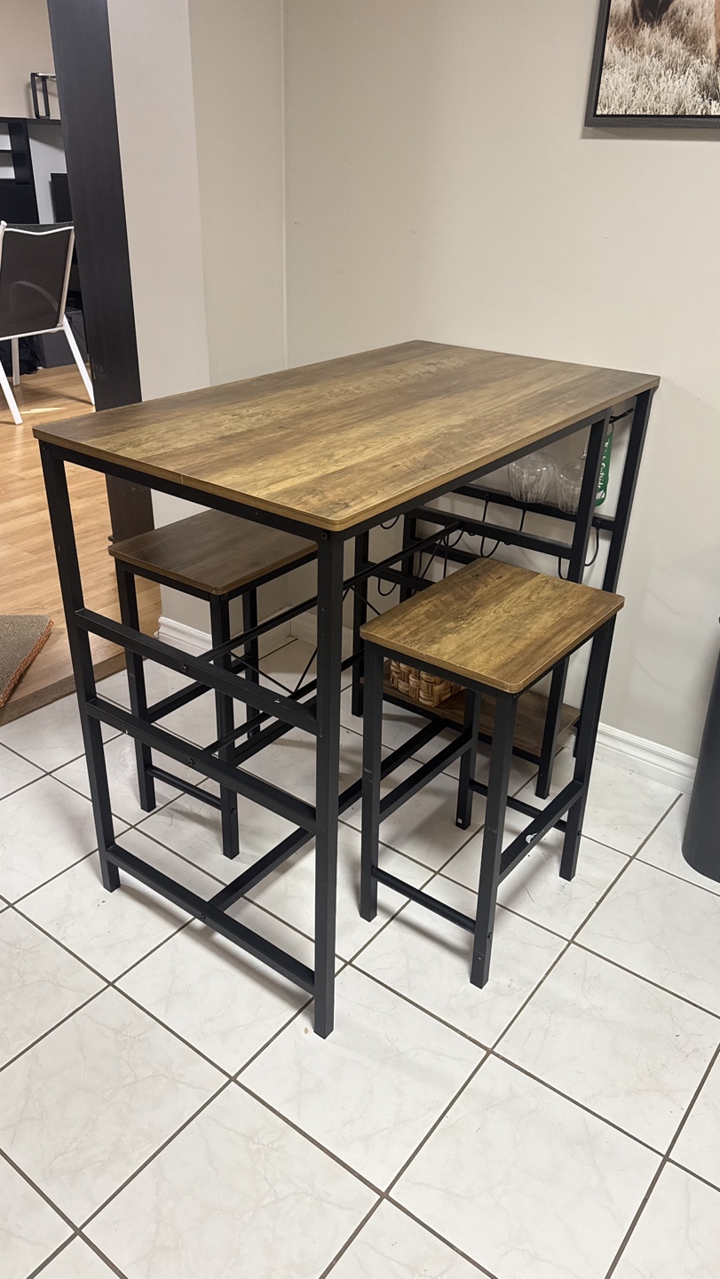 Kitchen Table and Stools Set