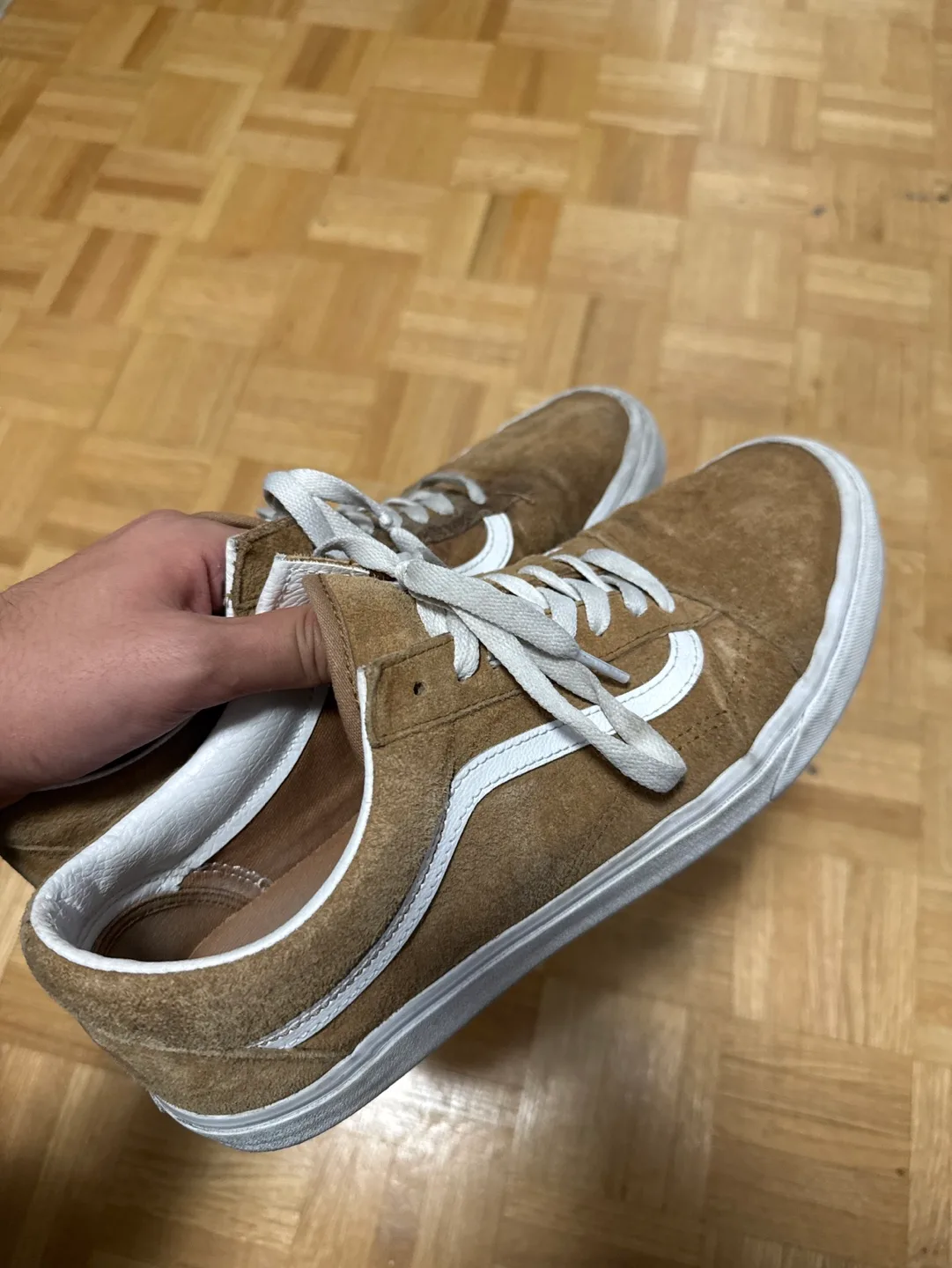 Vans Old Skool Suede Sneakers thumbnail