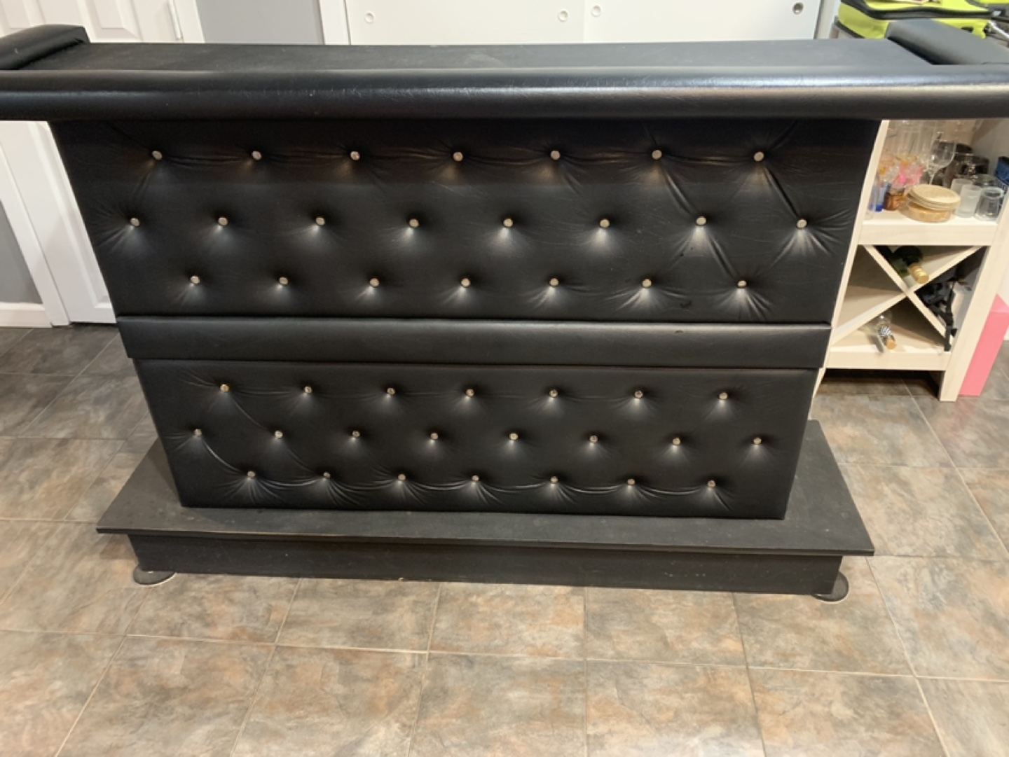 Black Faux Leather Bar Counter - photo 2