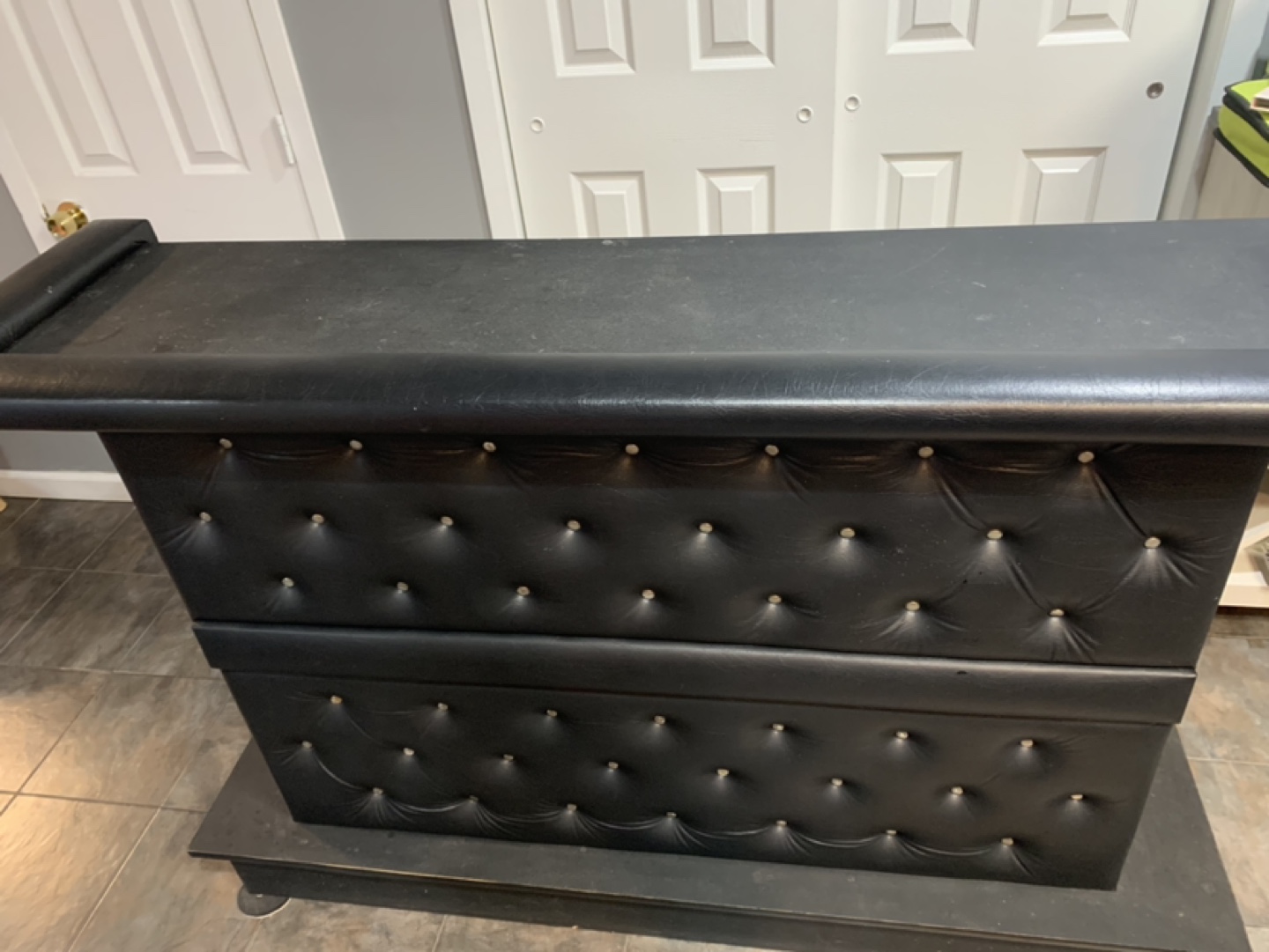 Black Faux Leather Bar Counter - photo 3