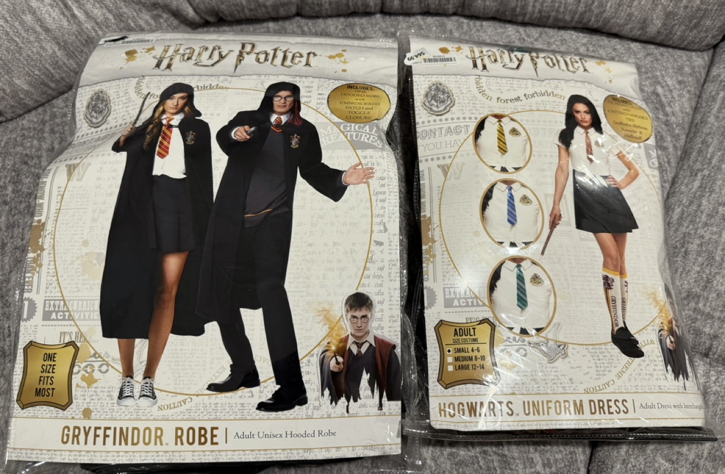Harry Potter Gryffindor Robe & Hogwarts Uniform Dress Costume - photo 3