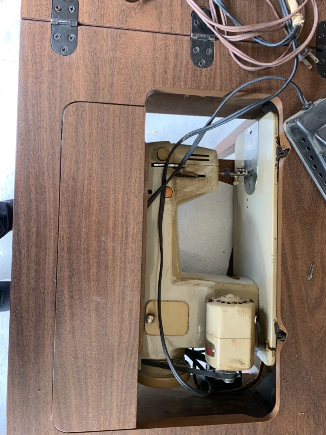 Vintage Brother Prestige Sewing Machine image indicator(6)