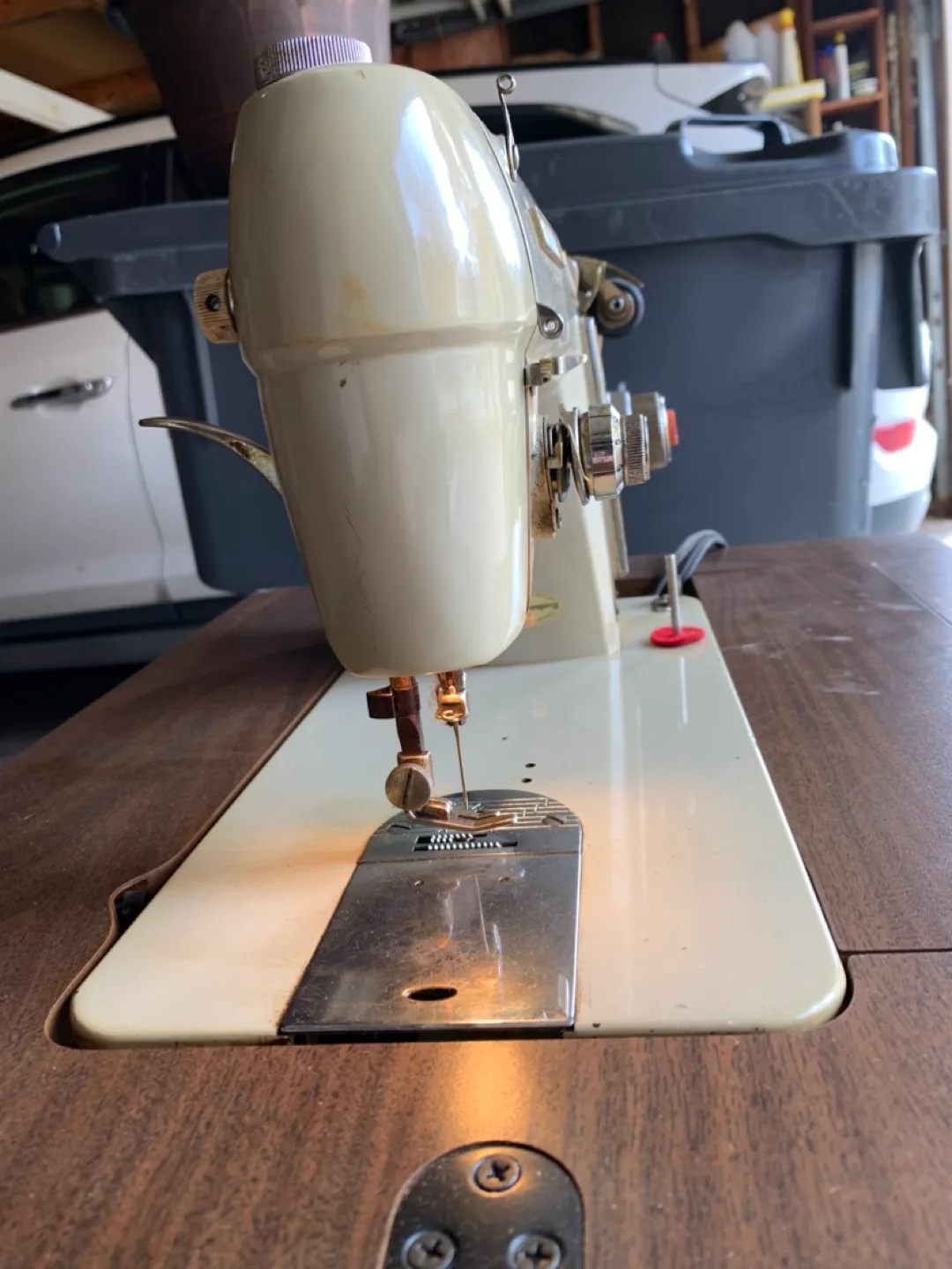 Vintage Brother Prestige Sewing Machine image indicator(2)