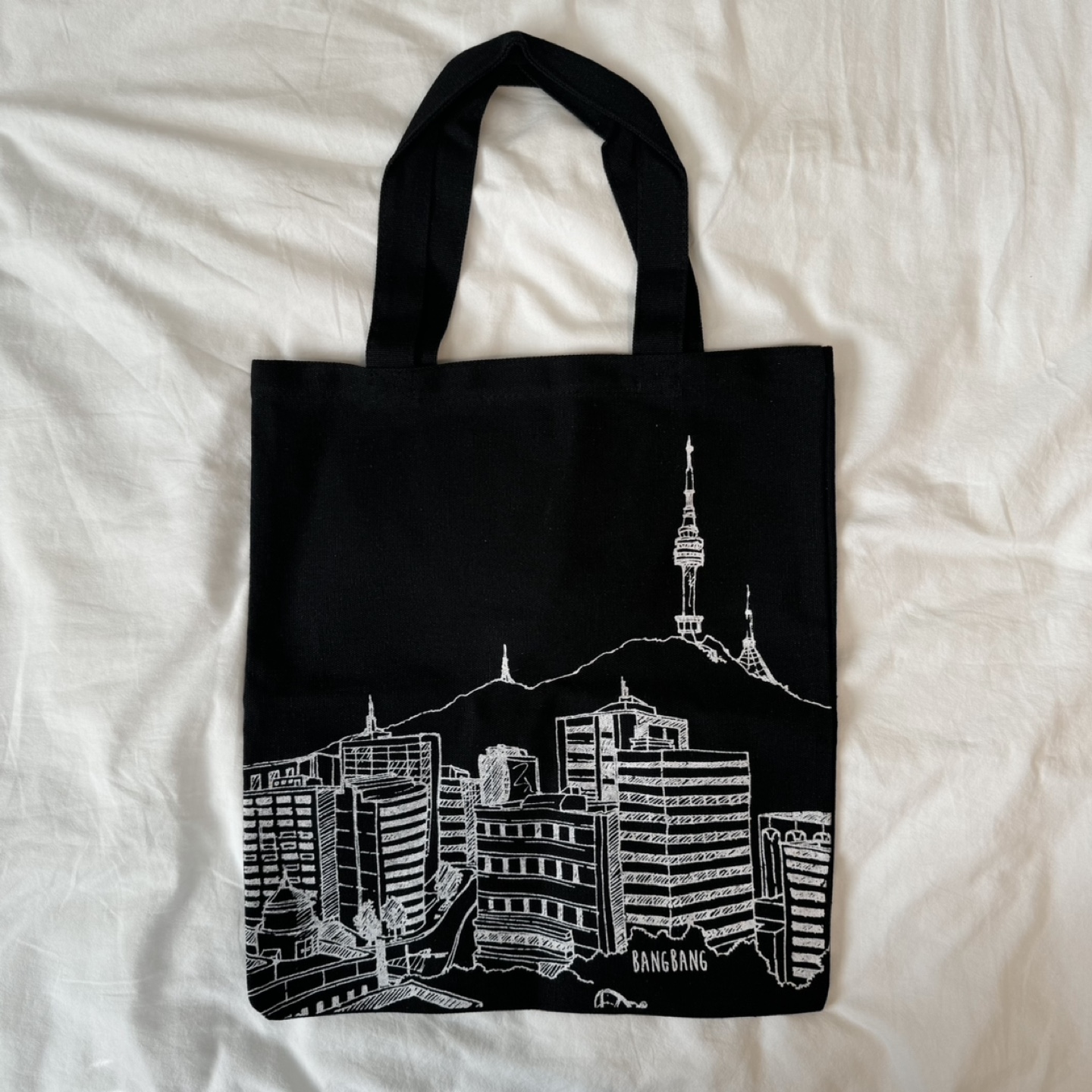 [NEW] Illustration Reusable Bag (Black) 15"X16.5"