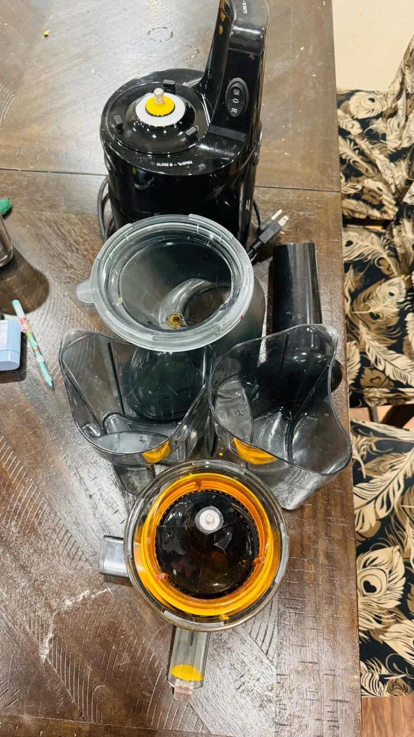 Slow Juicer thumbnail