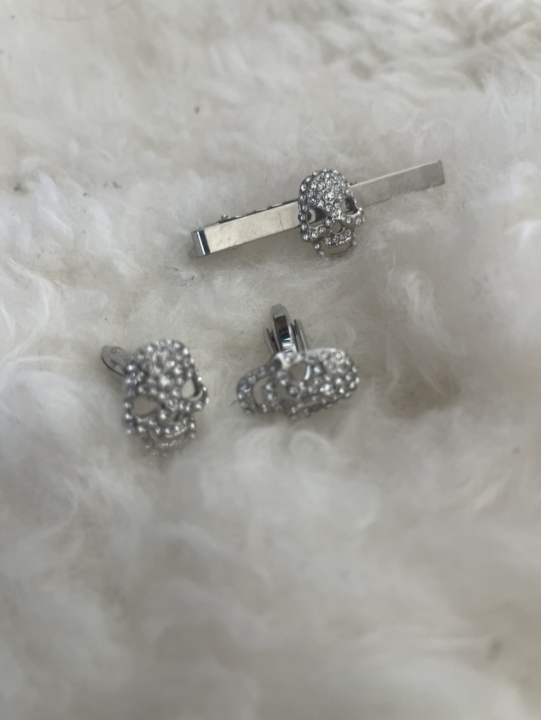 Skull Cufflinks and Tie Clip Set - photo 2