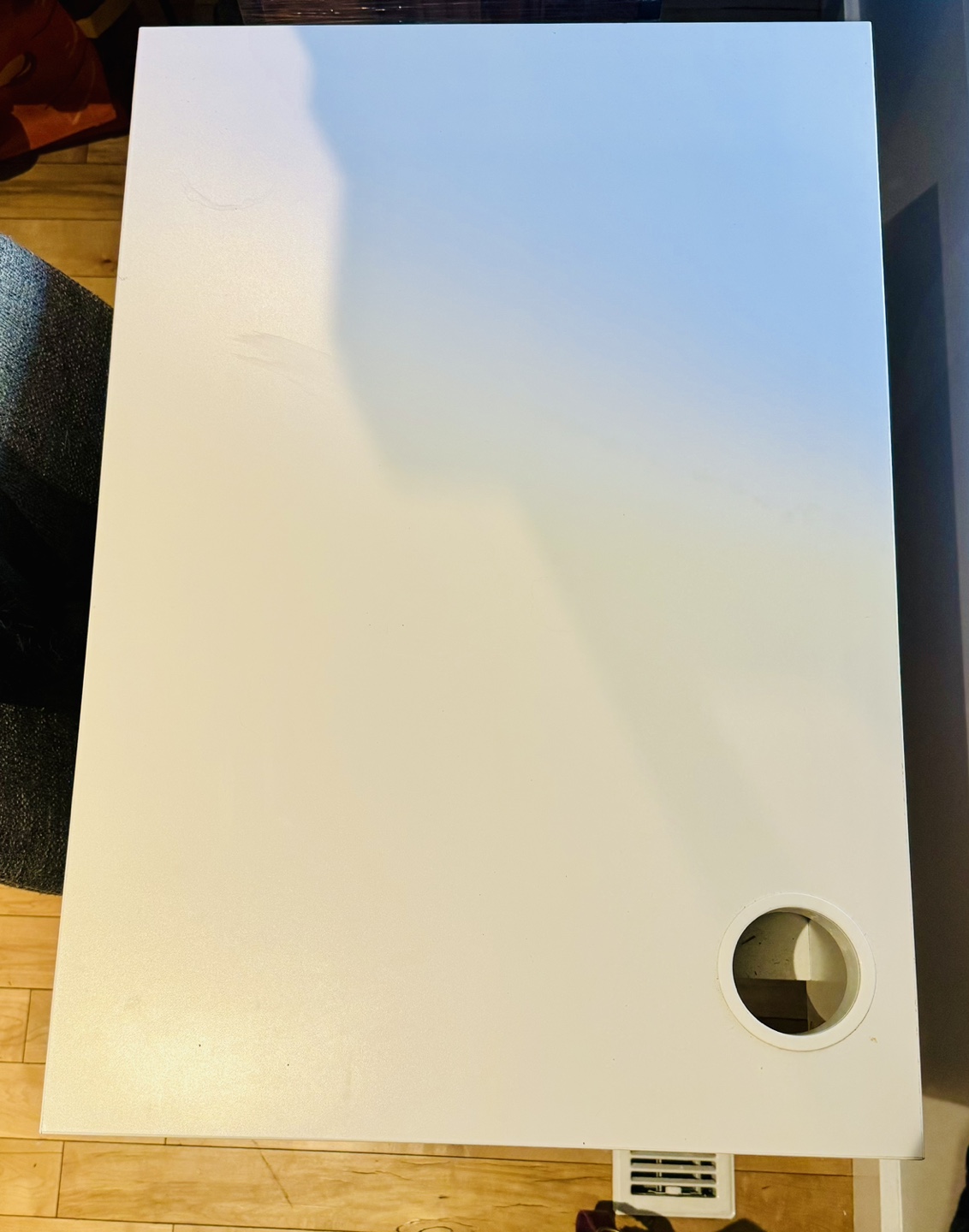 Ikea Micke desk—barely used - photo 3