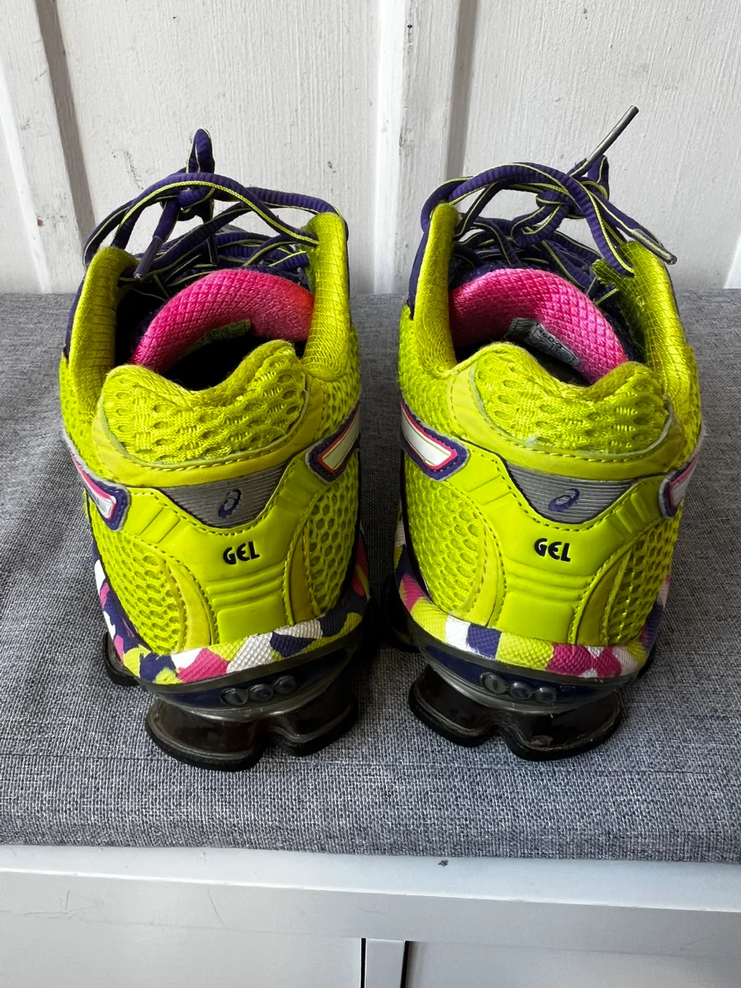 ASICS GEL-Kinsei 3 Running Shoes - Women's Size 9 image indicator(2)