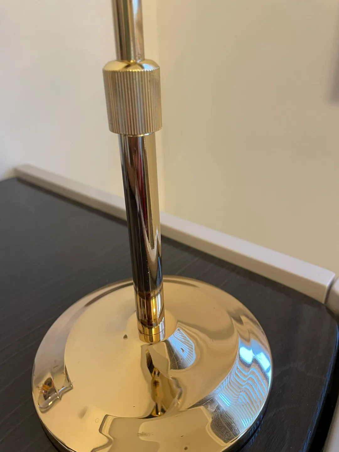 Brand new Gold Cat Ear Vanity Mirror with 5x magnification image indicator(4)