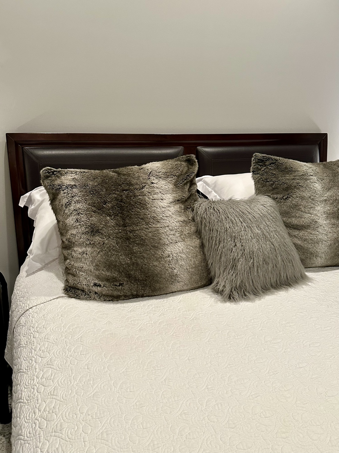 King Size Bed Frame w/Wood & Leather Headboard - photo 3