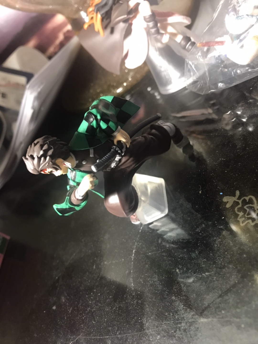Demon Slayer: Kimetsu no Yaiba Figure Set - photo 4
