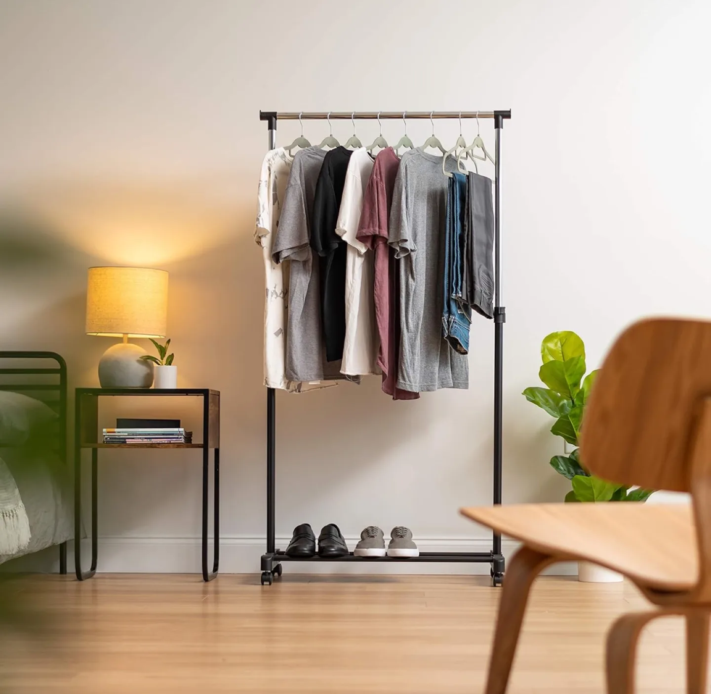 Rolling Clothes Rack with Shelf image indicator(5)