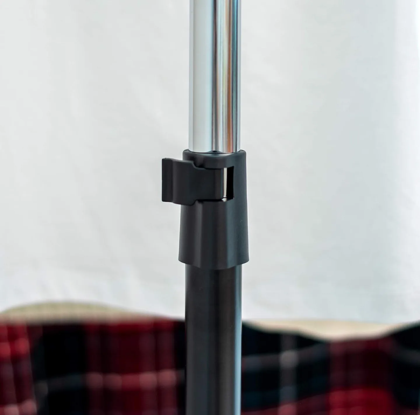 Rolling Clothes Rack with Shelf image indicator(7)