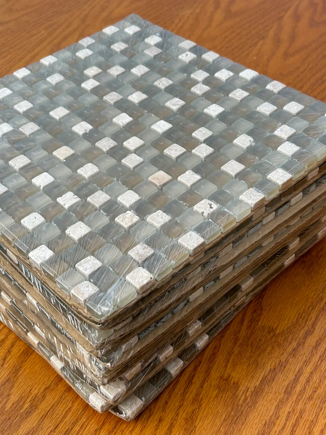 Mixx Glass Blend Accent Tile 11 pieces thumbnail