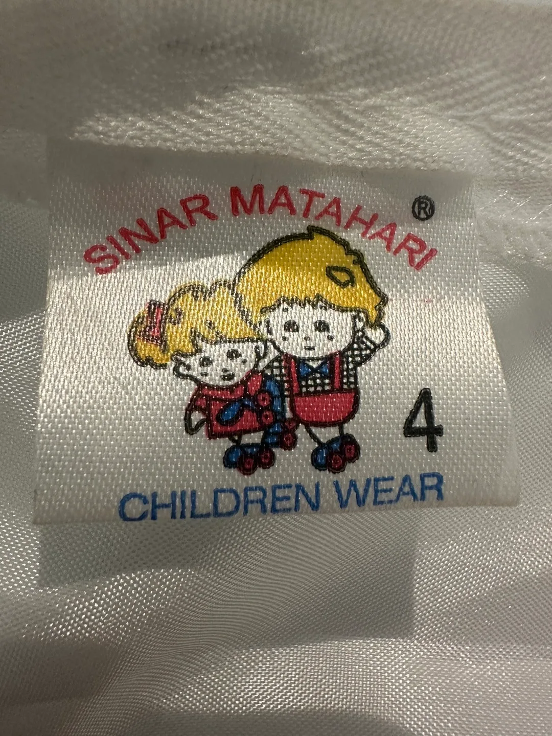 White Flower Girl Dress Size 4 image indicator(3)