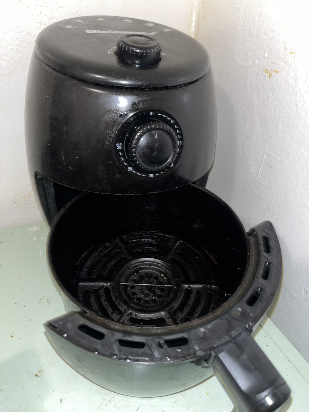 Elite Gourmet Personal Air Fryer 2.1 qt - photo 2