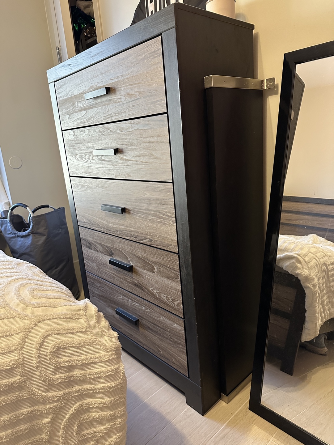 5 Drawer Dresser