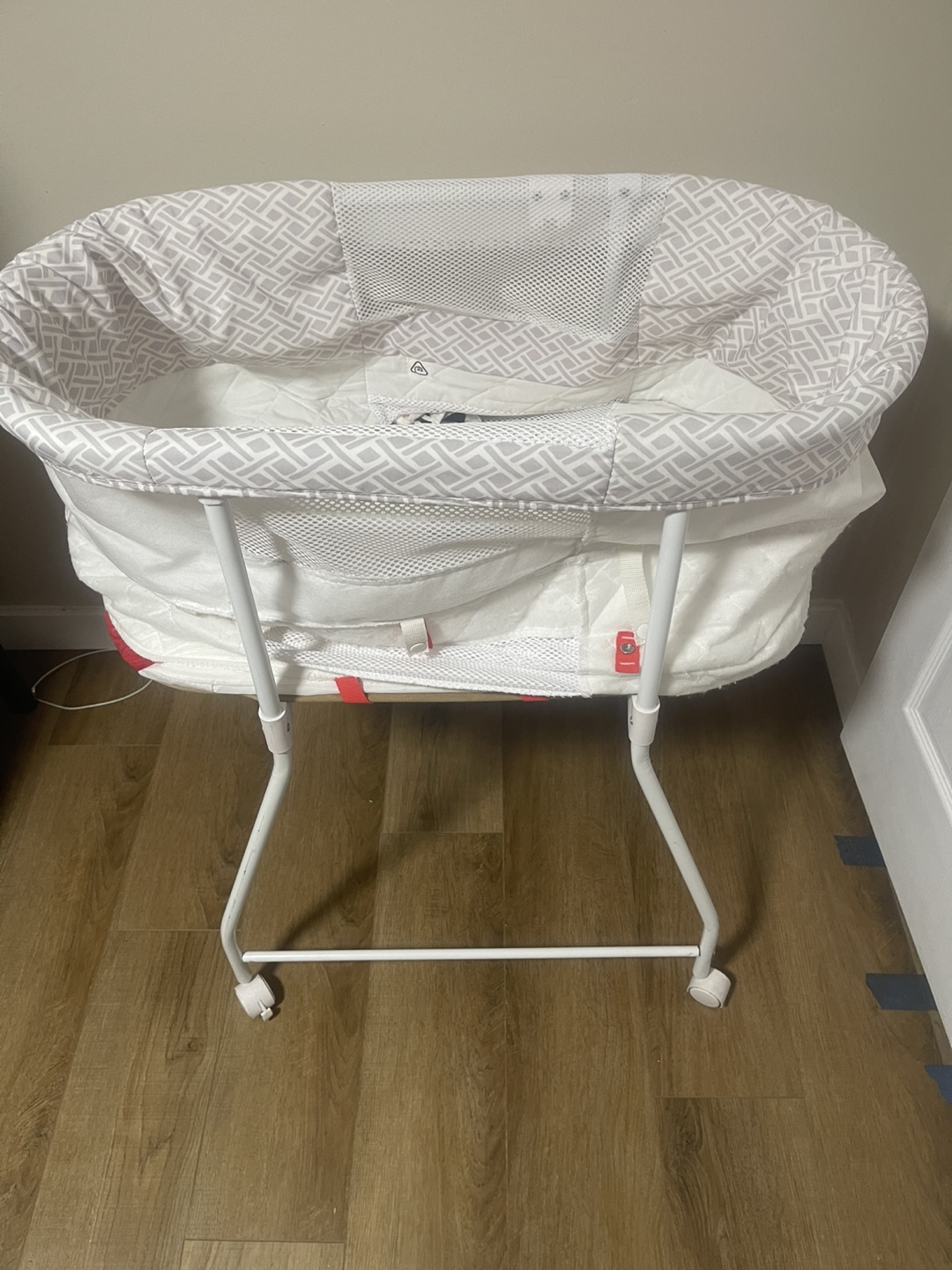 Baby Bassinet - photo 2