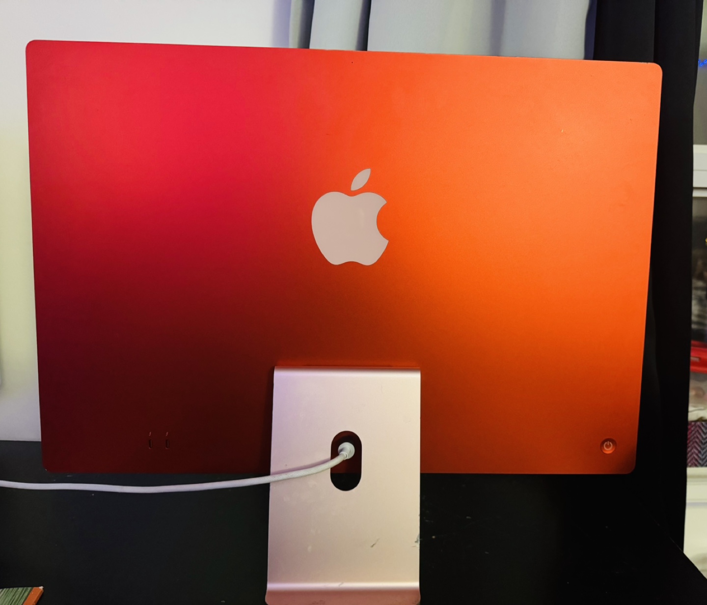 Apple iMac 21.5-inch M1 - photo 2