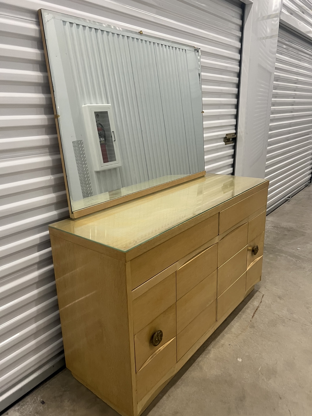 Kroehler Mid-Century Modern Dresser with Mirror - photo 3