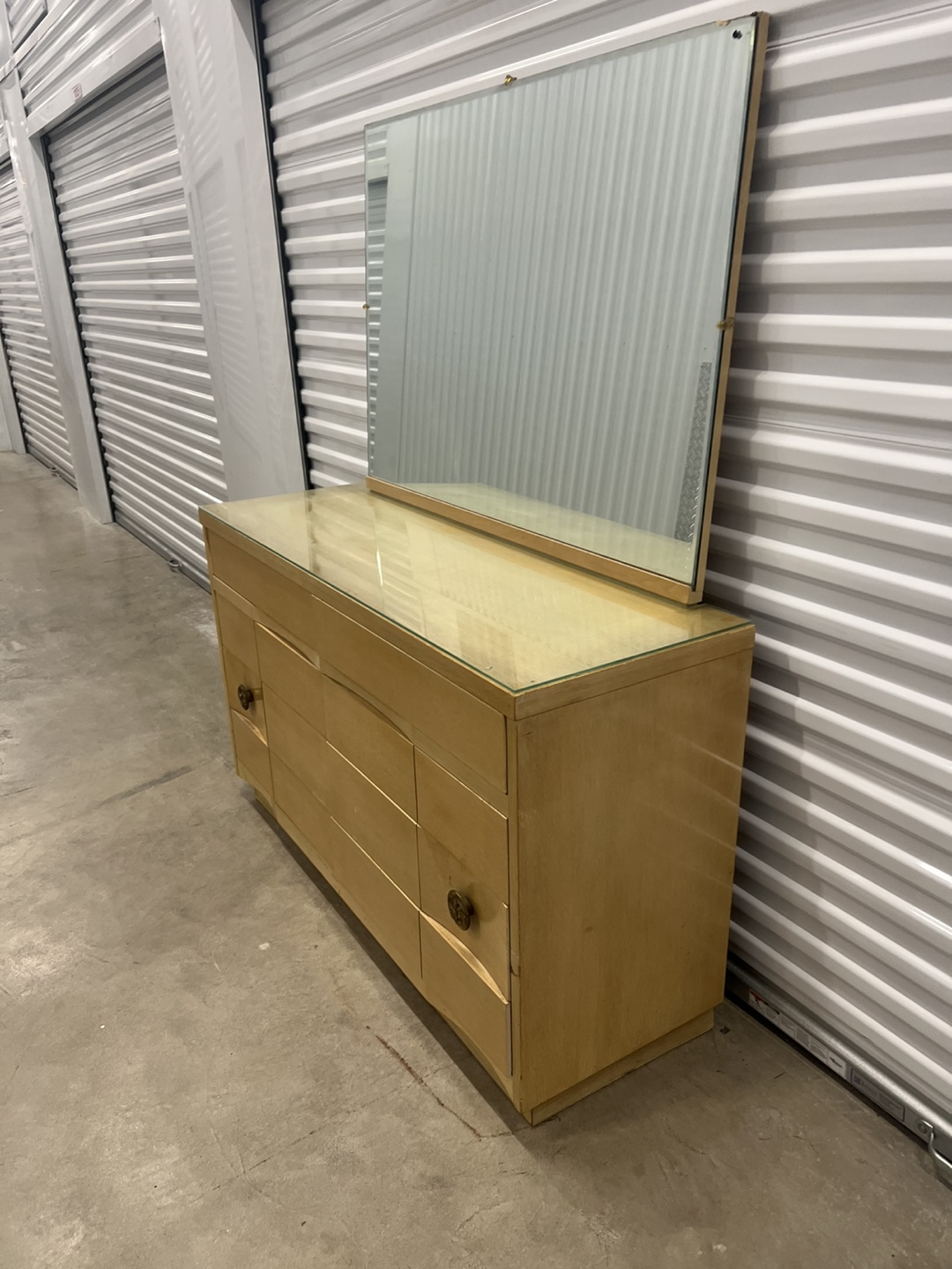 Kroehler Mid-Century Modern Dresser with Mirror - photo 2