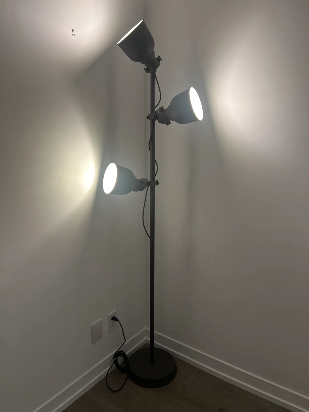 IKEA 3-Light Floor Lamp - Dark Gray image indicator(4)