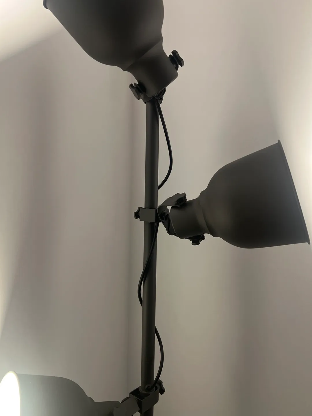 IKEA 3-Light Floor Lamp - Dark Gray image indicator(6)