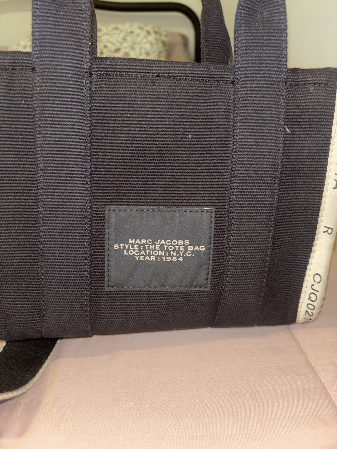 Marc Jacob’s Tote Bag - photo 3