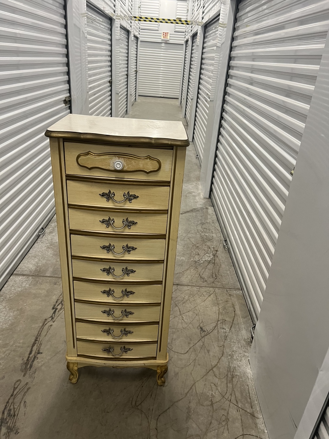 Tall narrow Dresser - photo 2