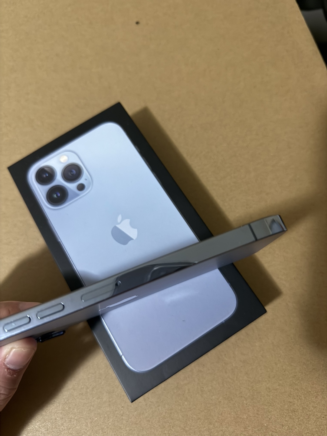 iPhone 13 Pro Max - Sierra Blue - photo 2