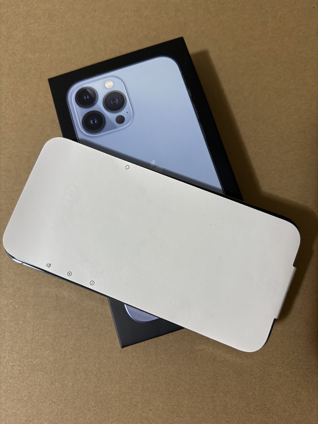 iPhone 13 Pro Max - Sierra Blue - photo 4