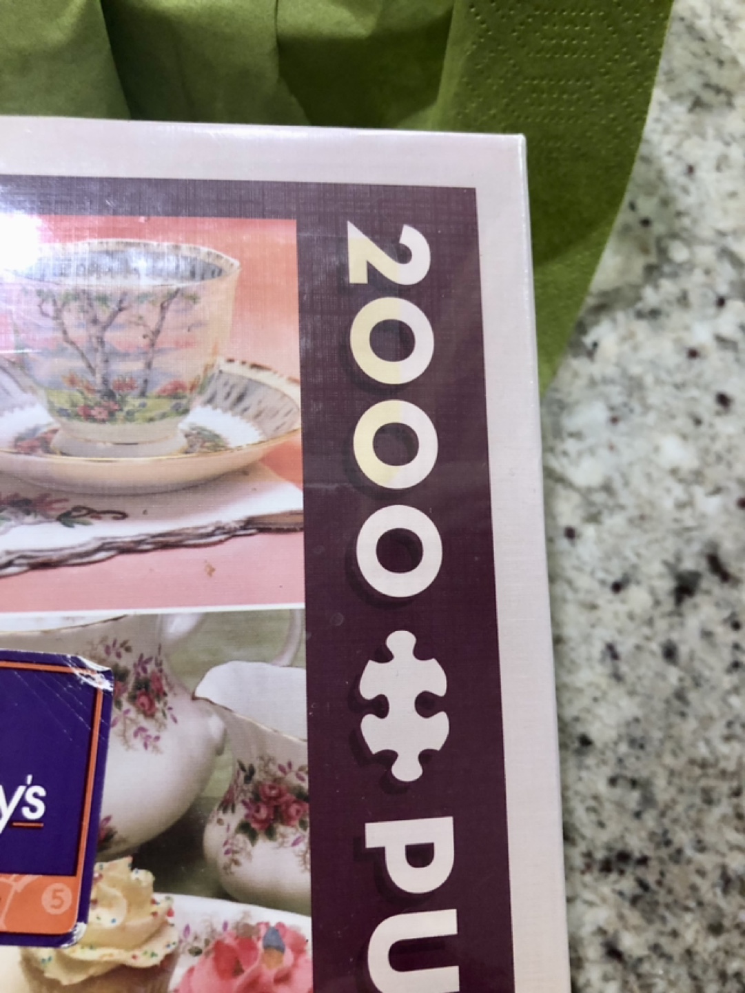 Cobble Hill 2000 Piece Jigsaw Puzzle - Teacups - photo 3