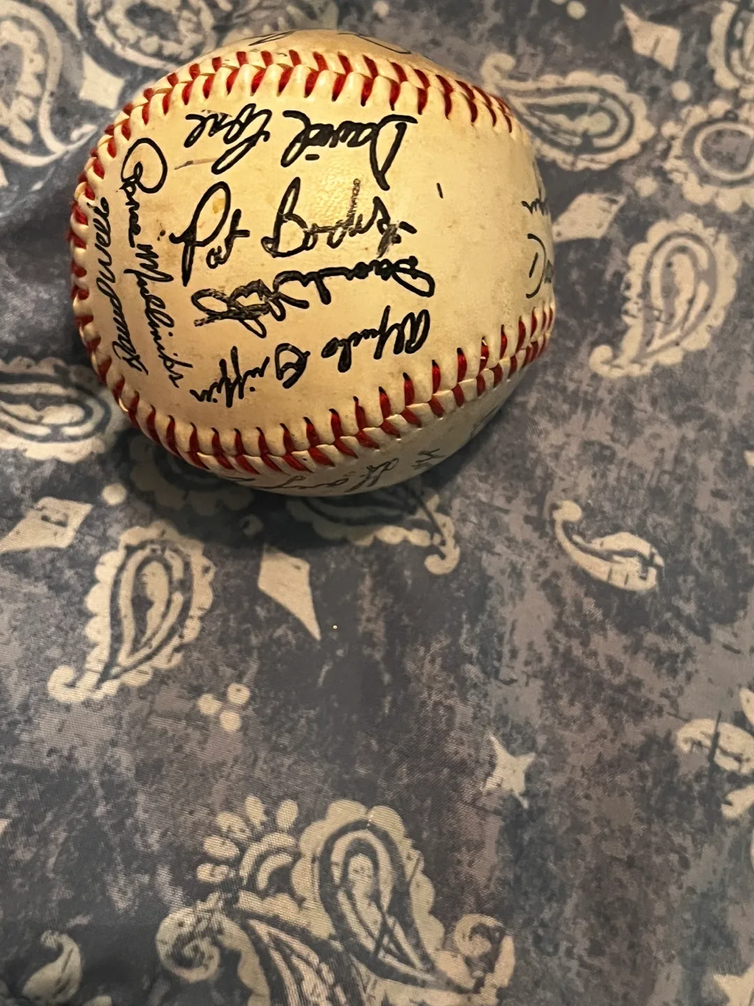 Autographed Baseball image indicator(5)