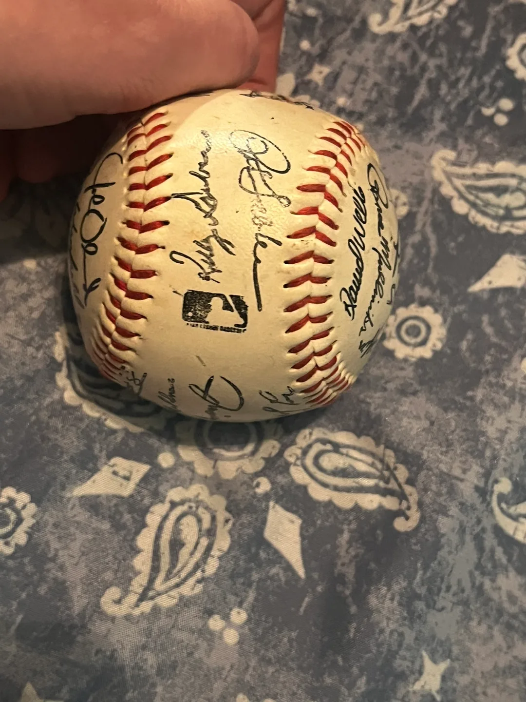 Autographed Baseball image indicator(8)