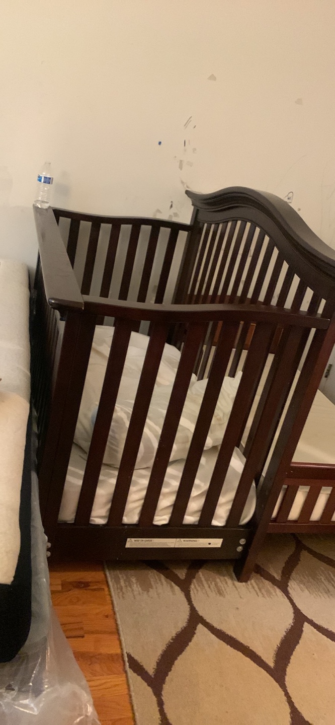 Durable Wooden baby Crib