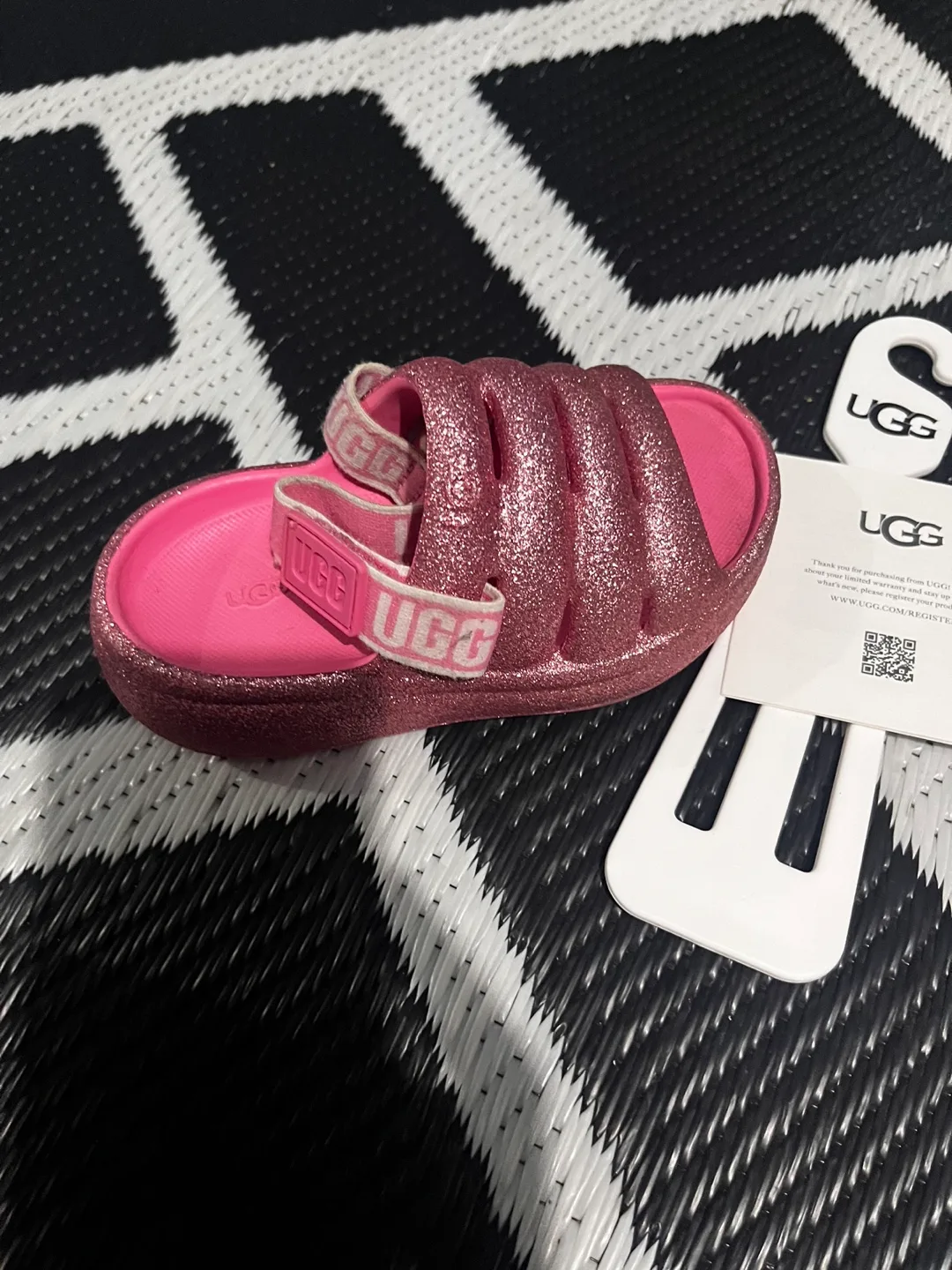 UGG T Sport Yeah Glitter Sandals image indicator(7)